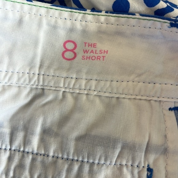Lilly Pulitzer Walsh Shorts | Quahog Chowder blue & white print, size 8 - Picture 3 of 6